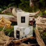 VOLUSPA, Santa Vanille , Glass Candle, 60H, 255g - Image 2
