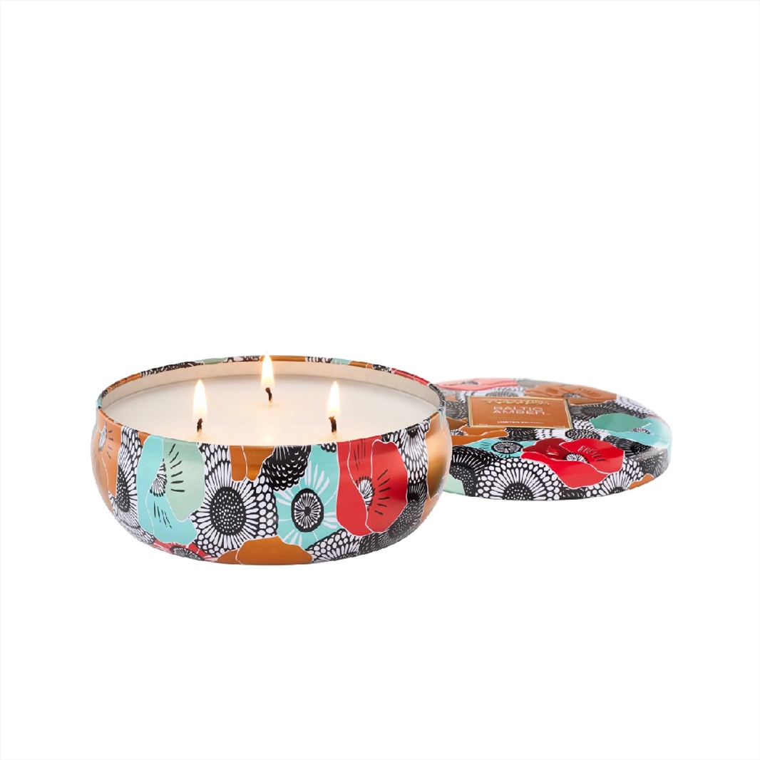 VOL-7523.jpg VOLUSPA, Baltic Amber, 3 Wick Tin Candle - Image 1