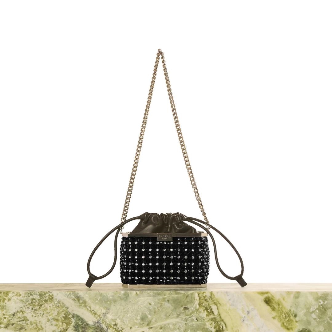 PAL-AMELIA-BLACKG.jpg PALERA MILANO, Crystal Pouch, Black with Gold chain - Image 1